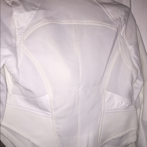 *❌SOLD❌white jacket. - Picture 3 of 4