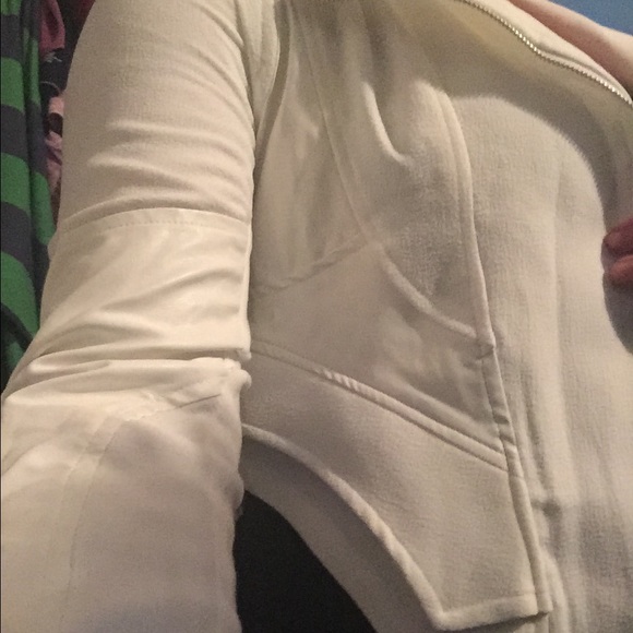 *❌SOLD❌white jacket. - Picture 4 of 4