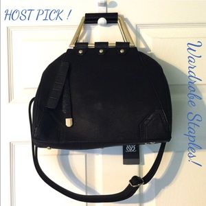 HOST PICK! Black Vegan Leather Purse Handbag HOST PICK! Black Vegan Leather Purse Handbag