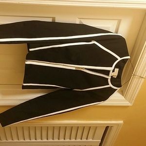 jacquet with white zipper