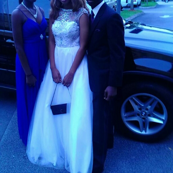 White prom dress/ wedding dress
