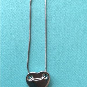 Tiffany threaded heart extra photos