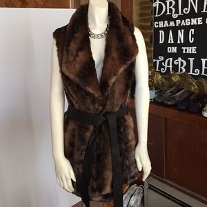Ellen Tracy Faux Fur Vest