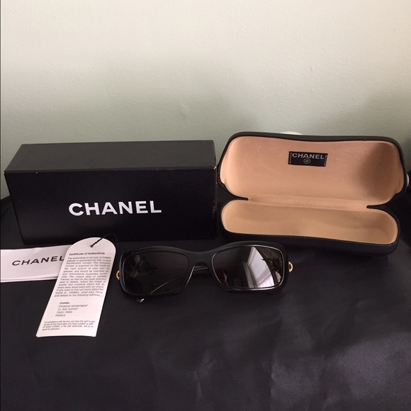 CHANEL Accessories - Chanel sunglasses