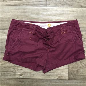 AE Maroon shorts