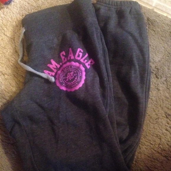 Gray skinny sweat pants