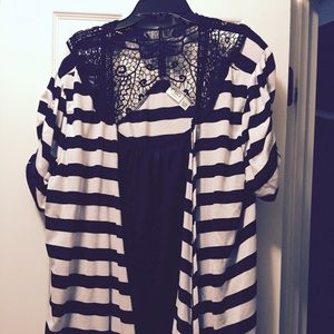 Cute 2fer top!!!🎀