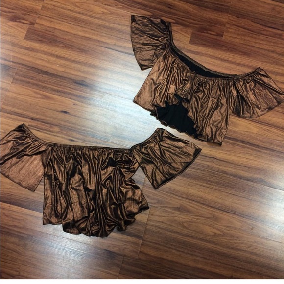 Top - Picture 2 of 2