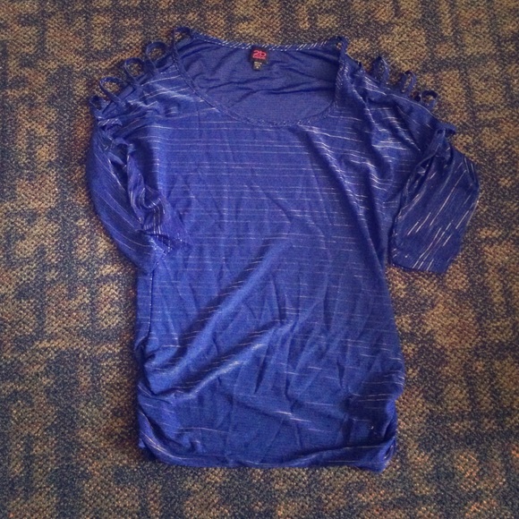 Bebe shirt