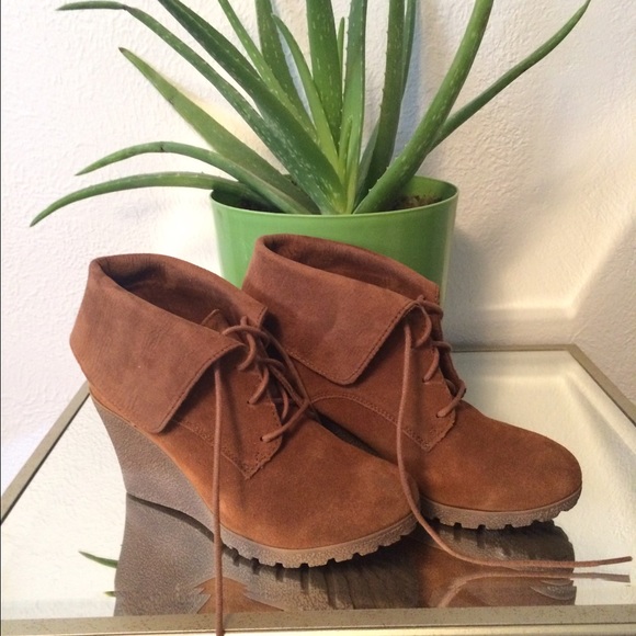 MIA Boots - Cognac wedge booties