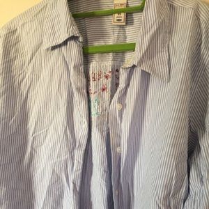 Light blue button down shirt with awesome back