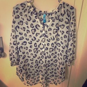 Print Shirt, Size Large