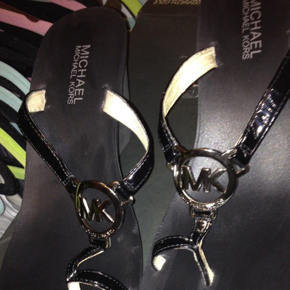 Black Michael Kors Sandals 8 1/2