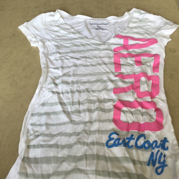 Aero v neck top