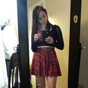 Blackmilk red tartan skater skirt bnwt small