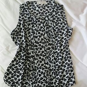 NWOT Ann Taylor Loft Sheer Spring/Summer Shell