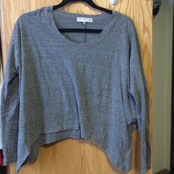 Grey long sleeve crop top