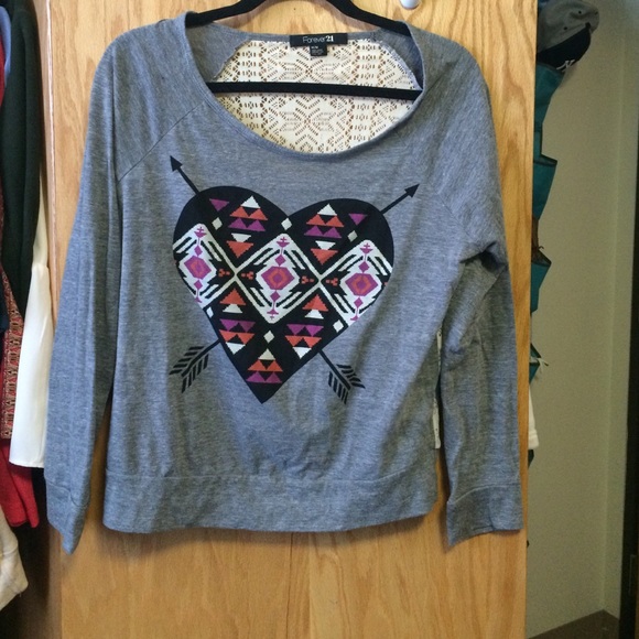 Grey sweatshirt