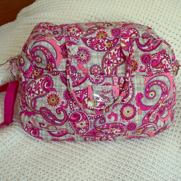 ❌SOLD❌Vera Bradley Weekender in Pastel Meets Plaid