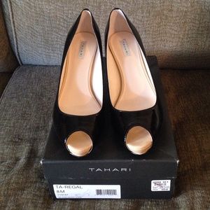 Tahari brand new patent peep toe heels, size 8