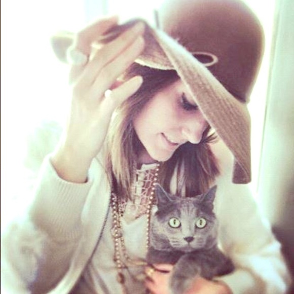 Gap Floppy Hat