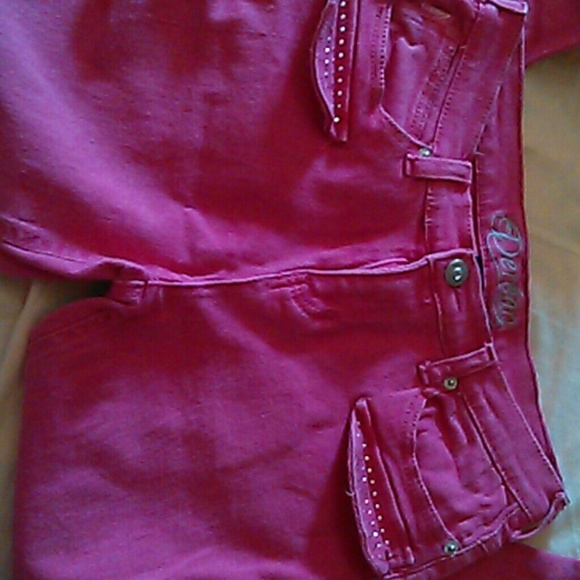 Pants - Picture 3 of 4