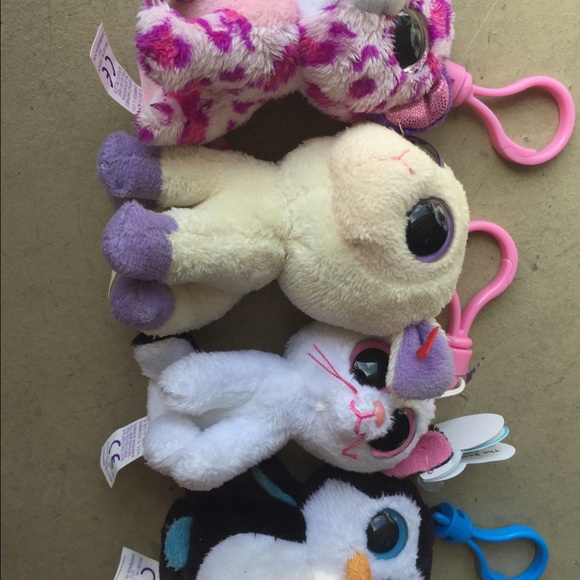 Small beanie boos ✳️✳️✳️SOLD✳️✳️✳️