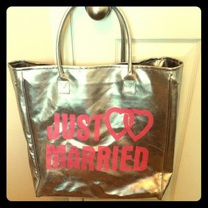 Just married tote bag