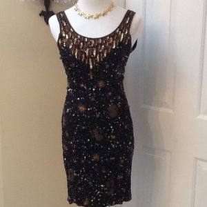 Gorgeous cocktail/evening dress