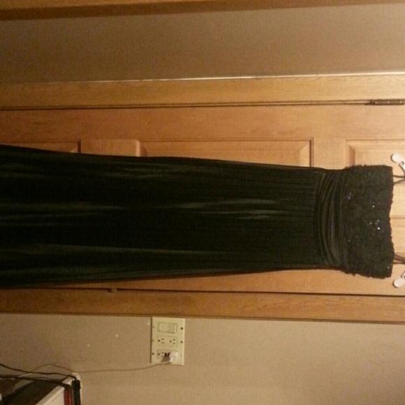 Black Formal Dress