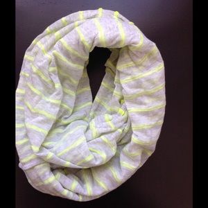 Gray American Eagle Infinity Scarf