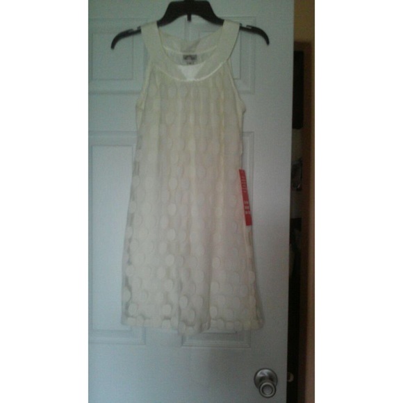 Dress with polka dots - Picture 1 of 1