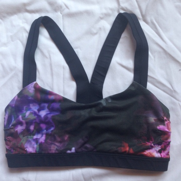Lululemon EUC Sports Bra!