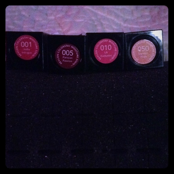 Revlon Colortstay set of four...