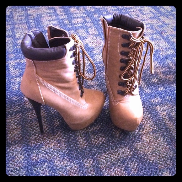 High heel timberland style boots