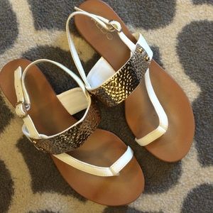 ALDO Sandals/ 8.5
