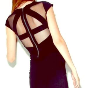 BB DAKOTA Black body con dress w/ mesh back detail