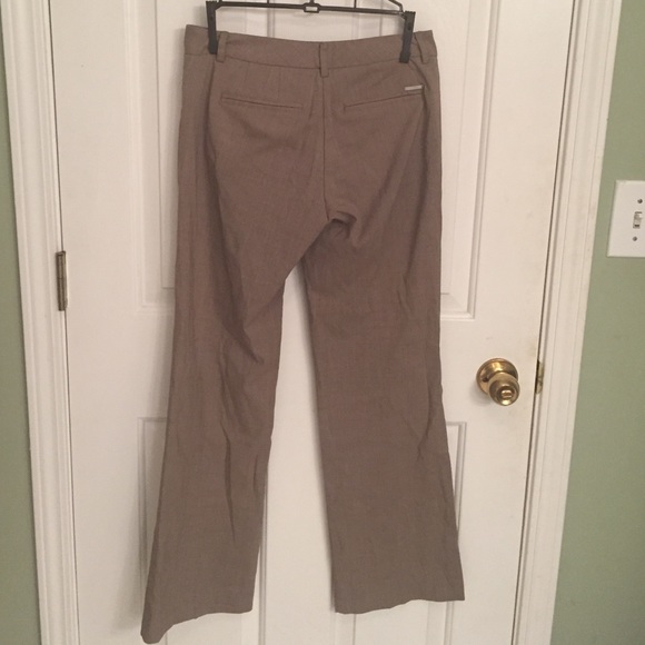 New York and Company Size 0 Average - Picture 3 of 3