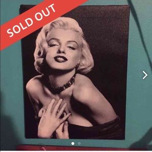 💥 SOLD 💥 Marilyn Monroe picture canvas