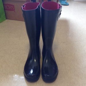 Classic, tall rain boots