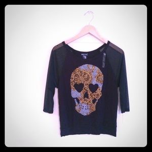 Skull 3/4 sleeve top