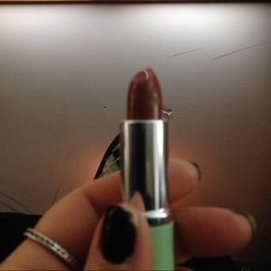 SOLD 🎀 NWOT full size Clinique lipsticks.