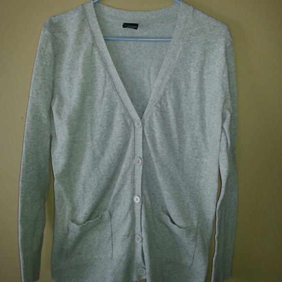 Grey cardigan