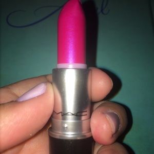 MAC Cosmetics Pink Poodle lipstick
