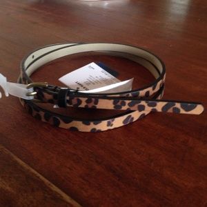 Leopard skinny belt