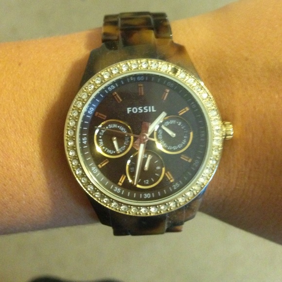 Authentic tortoise Fossil watch