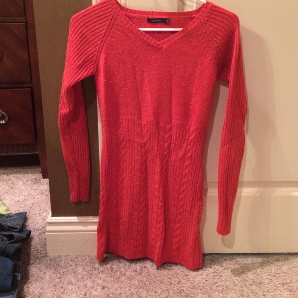 Dress - Picture 2 of 3