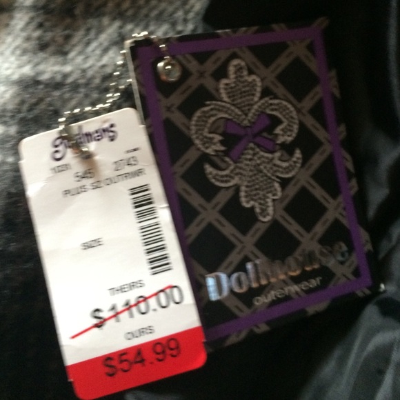 Woman's jacket - Picture 2 of 4