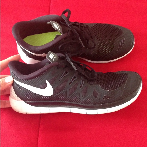🚫S O L D 🚫Nike free runs