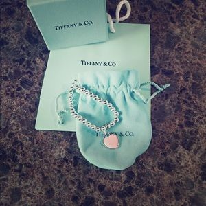 Silver with pink heart Tiffany bracelet